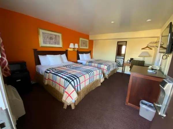Indian Mound Motel 6